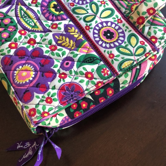 Vera Bradley Floral Quilted organizer/travel bag - Picture 2 of 6